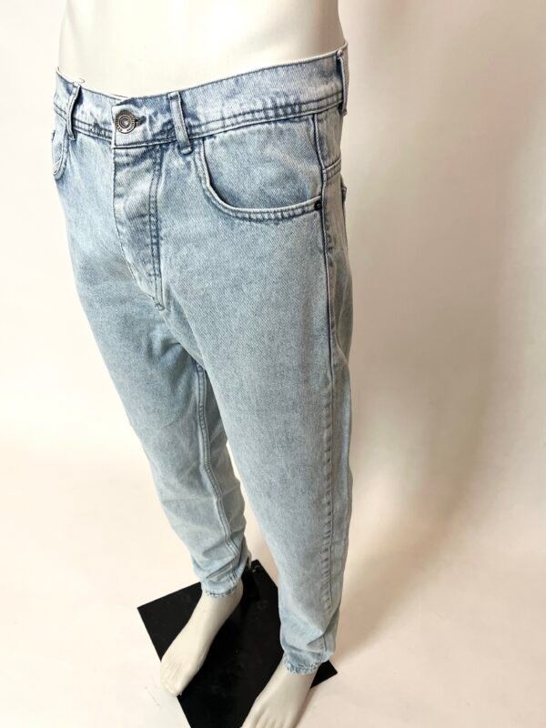 Relaxed Cropped Jeans - Image 6