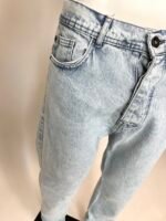 Relaxed Cropped Jeans - Image 3