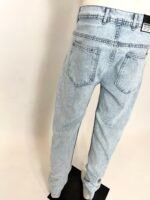 Relaxed Cropped Jeans - Image 2