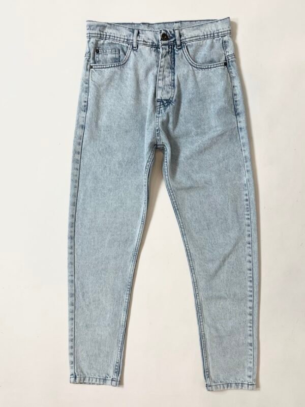 Relaxed Cropped Jeans - Image 4