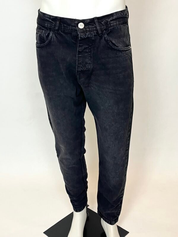Relaxed Cropped Jeans - Image 6