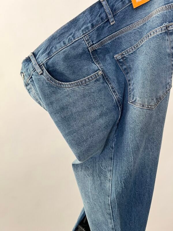 Relaxed jeans - Image 5