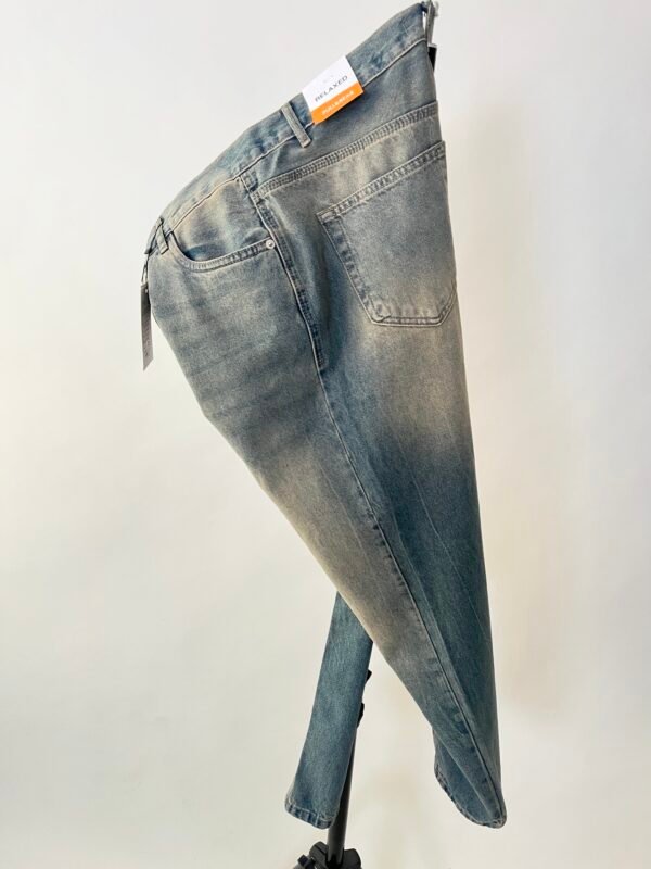 relaxed jeans - Image 2