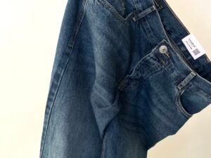 relaxed jeans