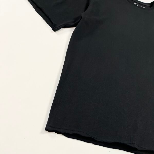 T SHIRT - Image 5