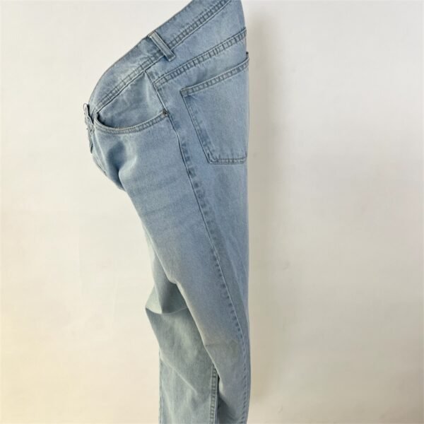 Relaxed Jeans - Image 2