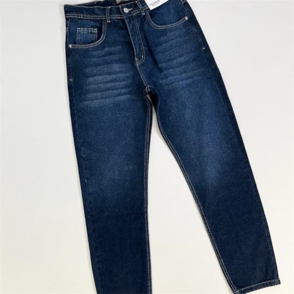 Relaxed Jeans - Image 5
